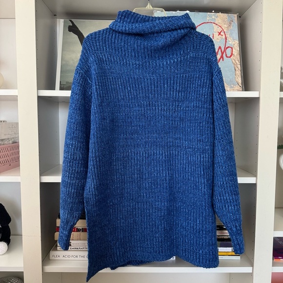 FREE PEOPLE Blue Knit Eleven Oversized Sweater - Picture 2 of 6